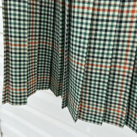 Vintage Wool Skirt - Picture 4 of 10